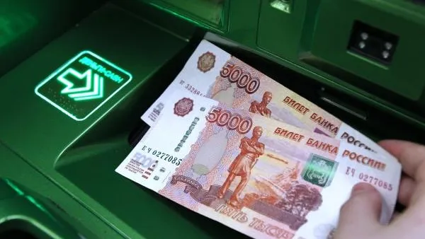 Пенсионерка в Ленинградской области после звонка мошенников получила кредит на 1,6 млн рублей