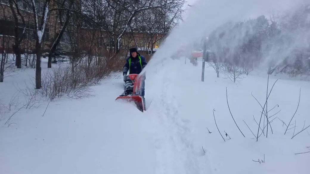 Коммунальщики в Ленинском. Фото: ТГ-администрации Ленинского
