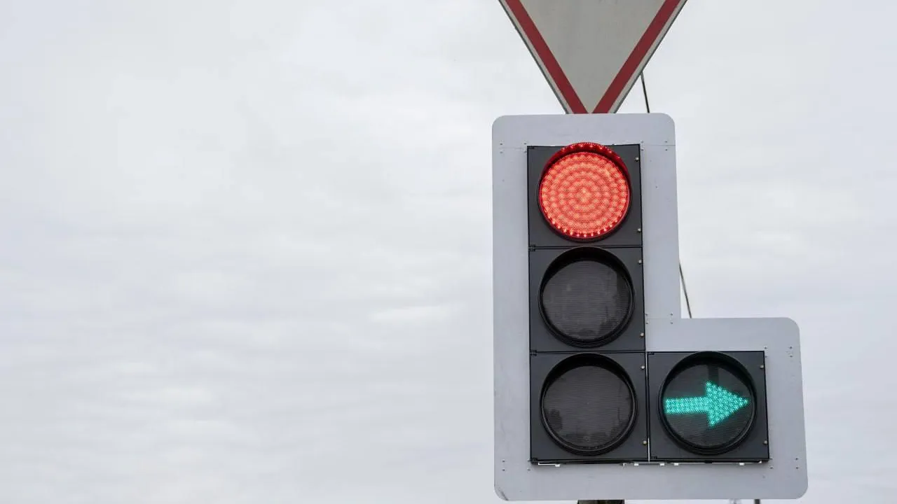 В Московской области с начала года оптимизировали работу порядка 70 светофоров