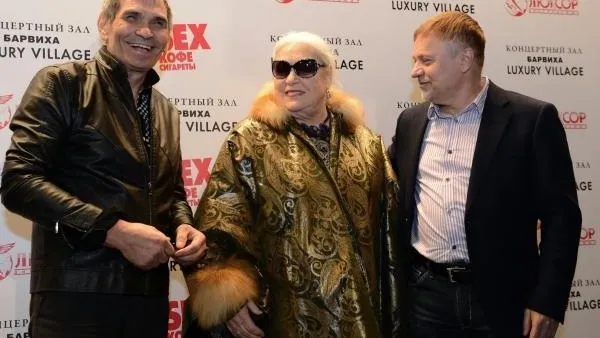 Дочь Федосеевой-Шукшиной считает, что Алибасов продолжает манипулировать ее матерью