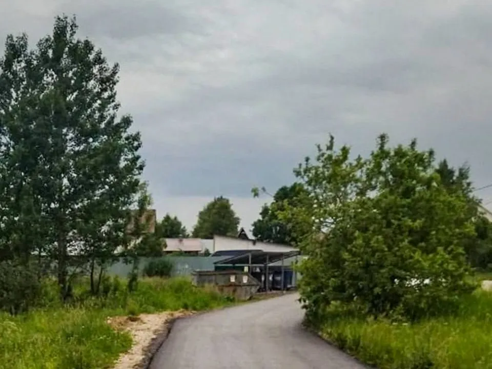 Фото: администрация г. о. Электросталь. На фото: дорога к контейнерной площадке в деревне Бабеево