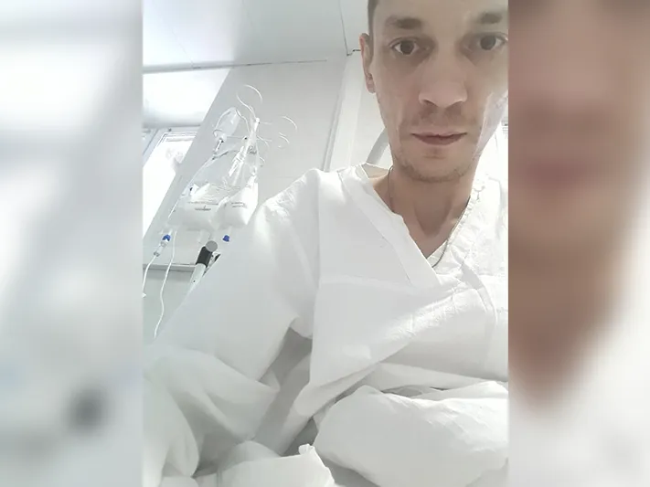Шесть лет лежит в туберкулезной больнице бывший детдомовец, страдающий без общения