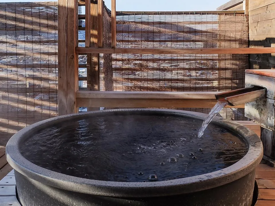 Сильные ожоги получила россиянка в горячем чане дома отдыха: какая компенсация ей положена