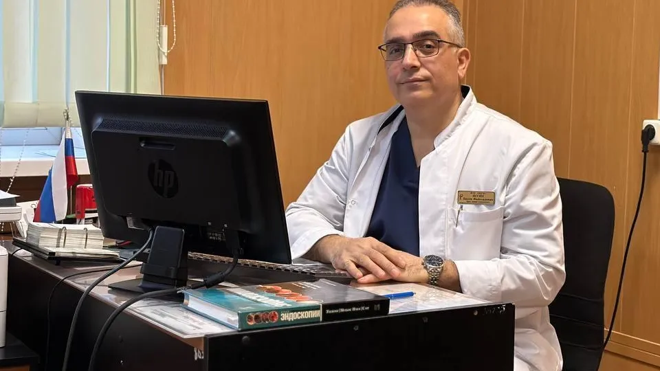 Доктор Басен Яссин. Фото: Электростальская центральная городская больница