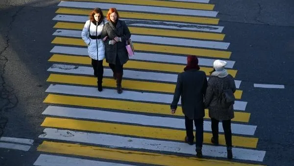 Полтысячи переходов на региональных дорогах стали безопаснее за год в Подмосковье