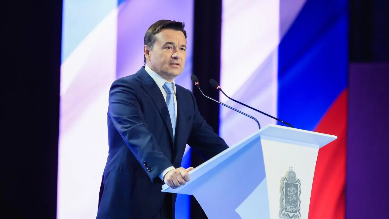 Губернатор отметил важность информирования жителей об особенностях реновации