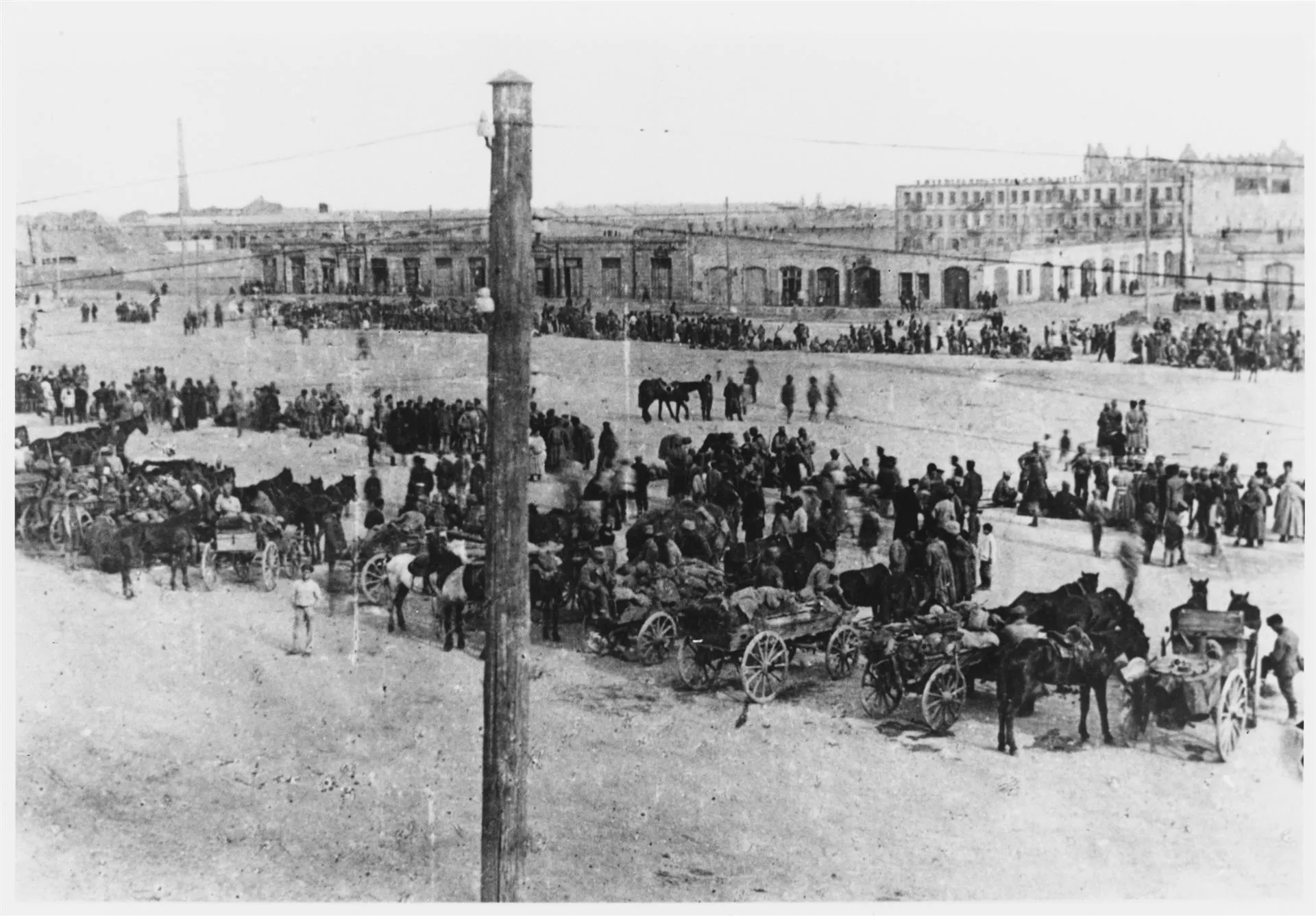 Красная армия в Баку, 1920 год. Mary Evans Picture Library