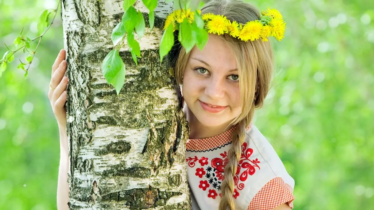 «Все желания исполнятся»: астролог раскрыла, как объятия с березой 11 апреля помогут выйти замуж