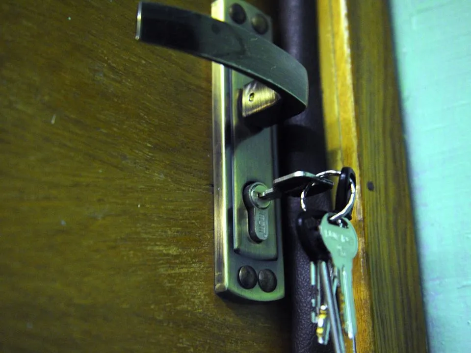 Семья из Люберец может лишиться квартиры из-за доверчивой пенсионерки: удастся ли отстоять жилплощадь