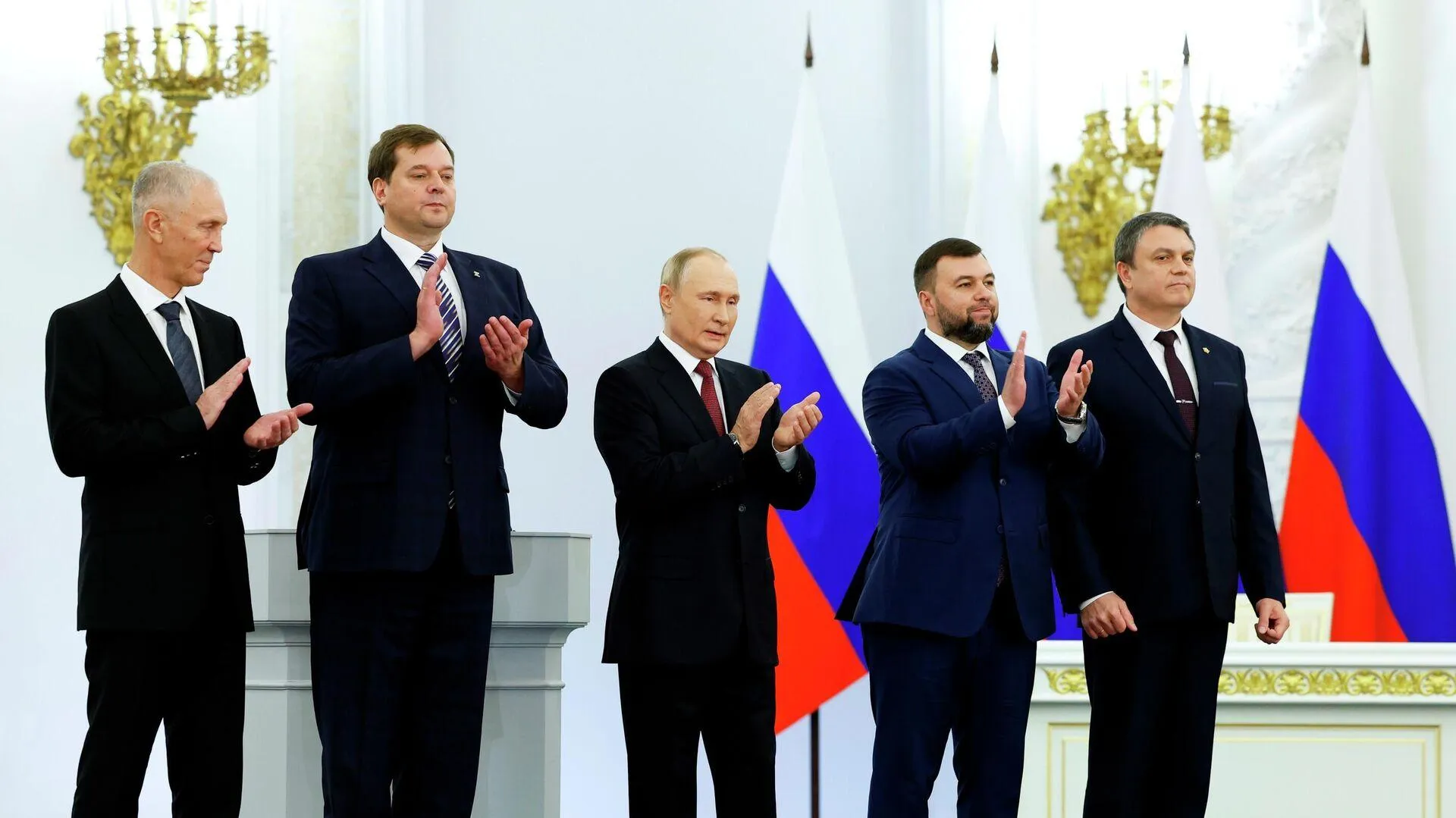 Владимир Сальдо, Евгений Балицкий, Владимир Путин, Денис Пушилин и Леонид Пасечник
