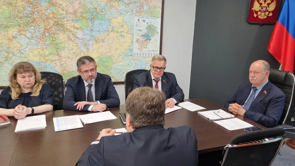 Фото: референт руководителя фракции КПРФ в Мособлдуме Александр Голуб