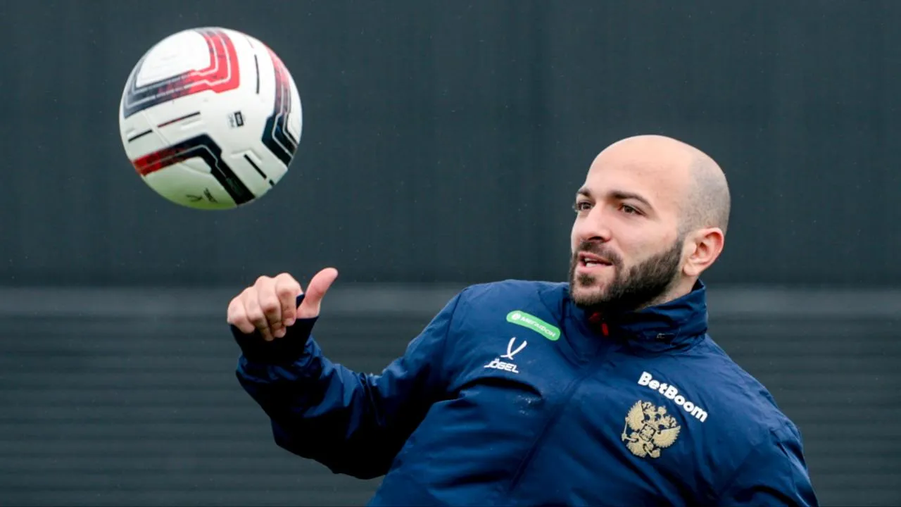 Нападающий Мелкадзе пошутил о протекции Черчесова в сборной