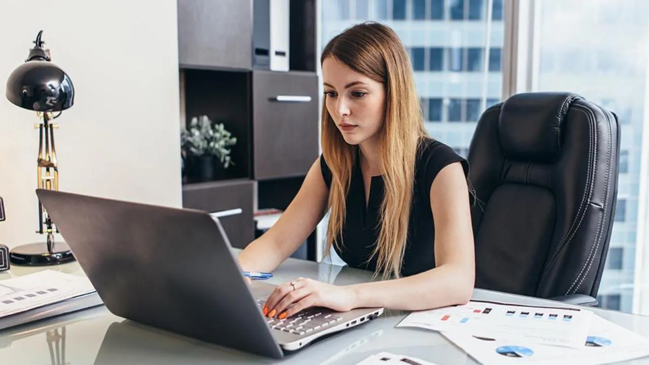 istockphoto.com/undrey