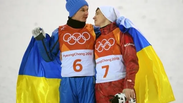 На Украине не все одобрили объятия россиянина и украинца на пьедестале победителей
