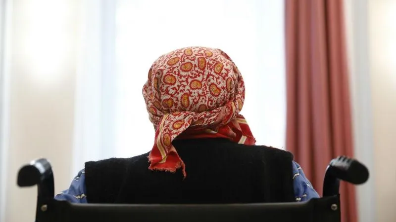 25-летняя жительница Протвино спасла старушку, упавшую в закрытой квартире