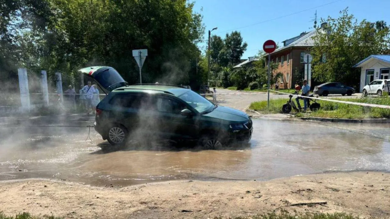 В Твери сотрудники МЧС пострадали при проведении спасательных работ