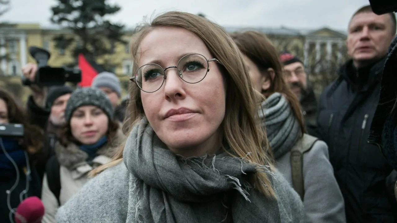 Суд в Москве оштрафовал Собчак за неоплату административного штрафа