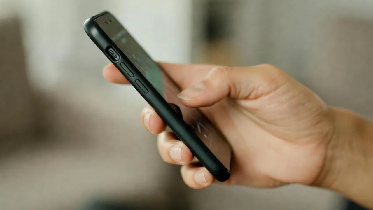 Стало известно о проблемах с работой WhatsApp в России