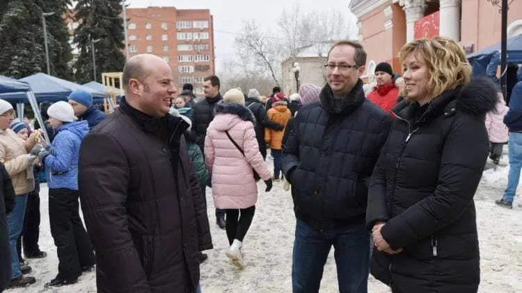 Роман Терюшков поздравил жителей Подмосковья с Масленицей