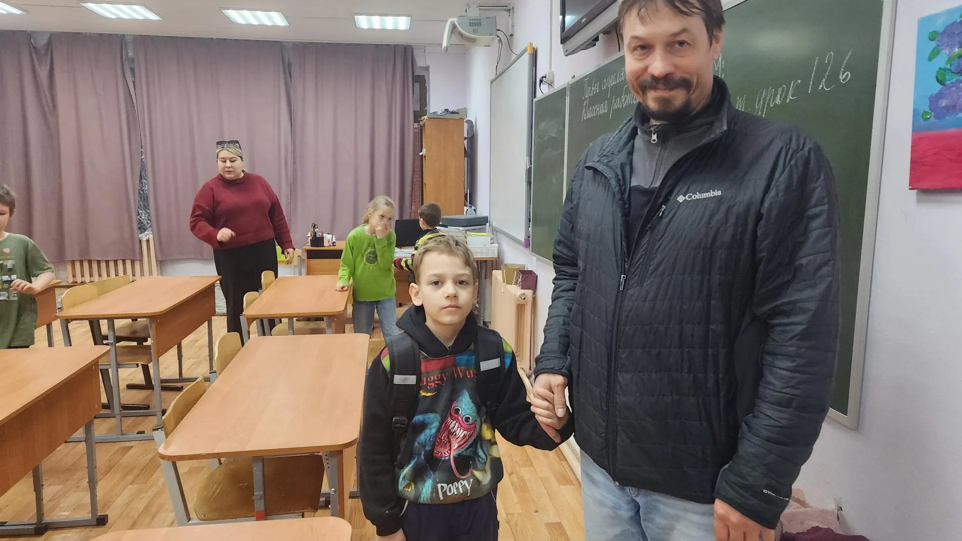 Роман Татаринцев с сыном Тимофеем. Фото: Мария Панина