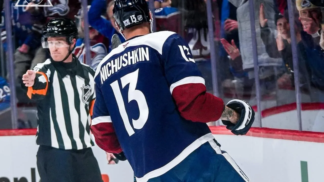 Российский хоккеист «Колорадо» попал в автомобильную аварию по дороге на игру