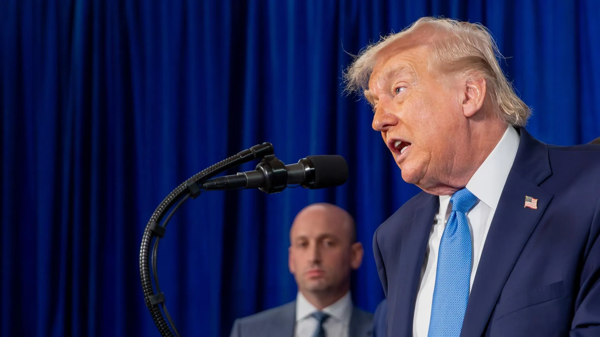 Nicole Combea — Pool via CNP/Keystone Press Agency