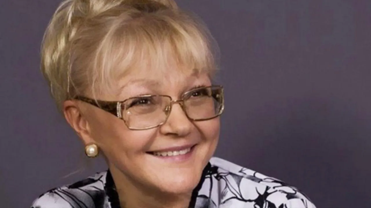 Актриса Марина Дюжева смогла побороть рак горла в 69 лет
