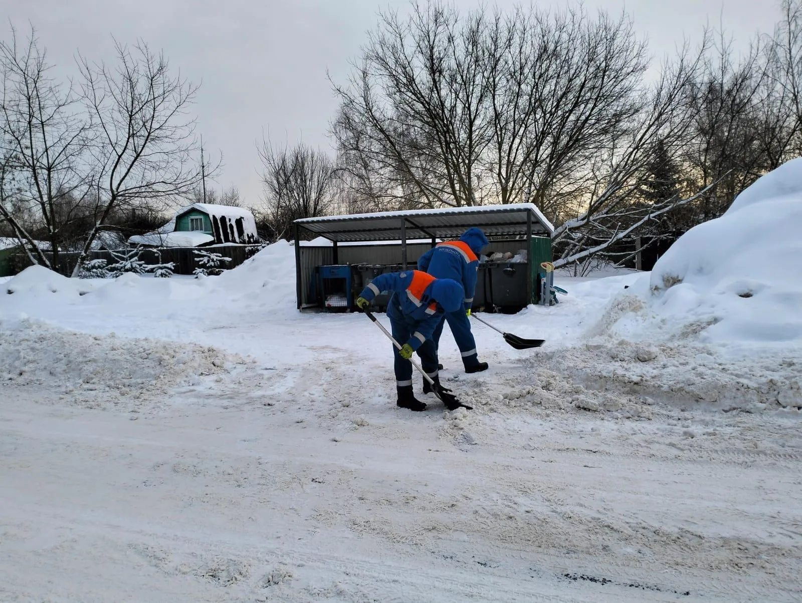 Очистка улиц. Фото: «Мособлэнерго»&nbsp;