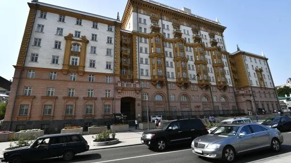 Госдеп США прокомментировал решение РФ закрыть парковку возле посольства