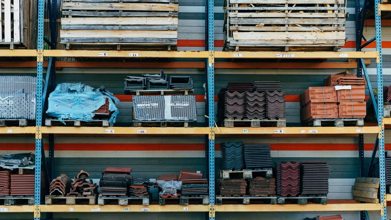 В Москве сильно выросли объемы продаж строительных материалов