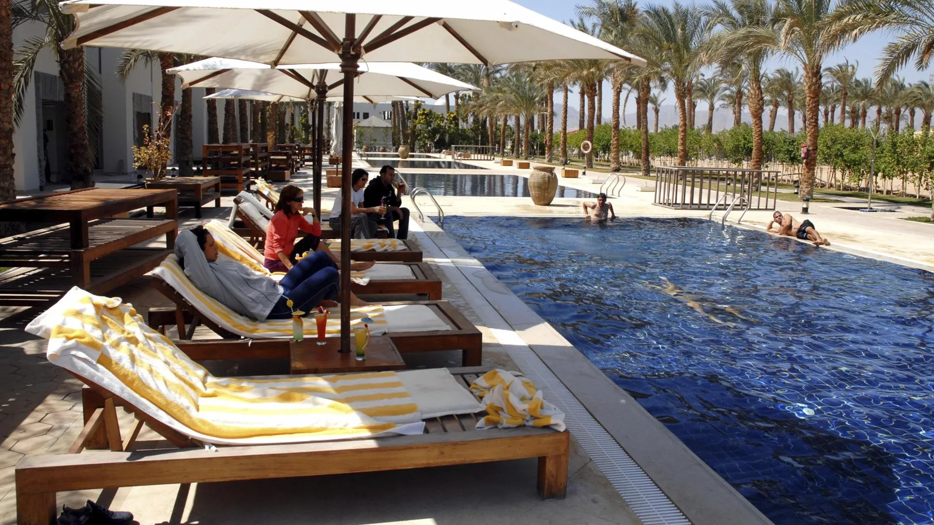 Manfred Segerer/imageBROKER.com