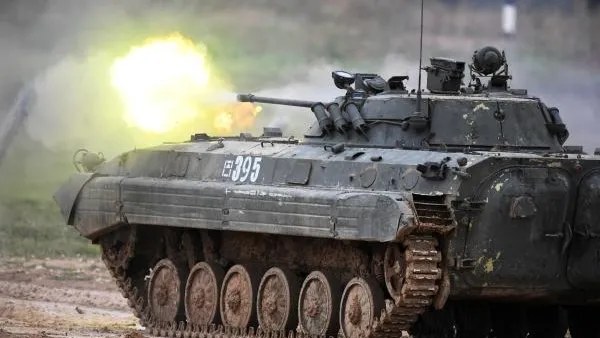 Минобороны в ближайшие два года получит более 120 новых БМП