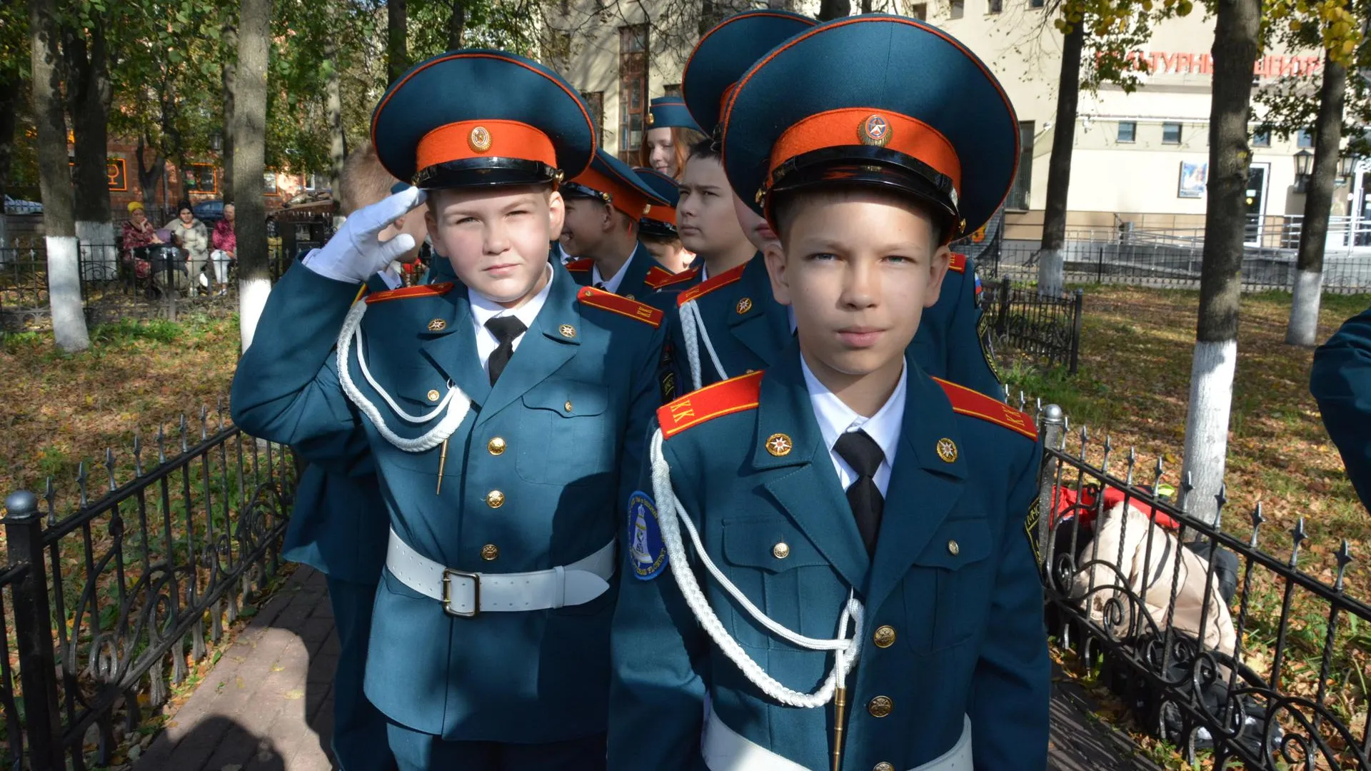 Посвящение в кадеты МЧС/фото: Хавива Фонина