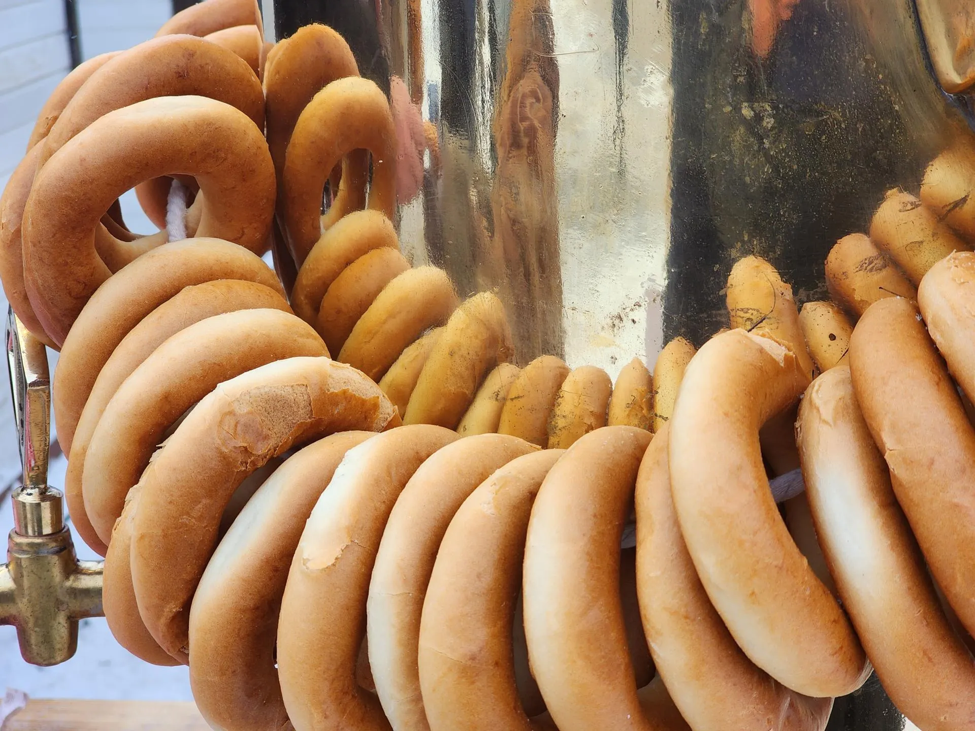 Автор: Роман Савельев