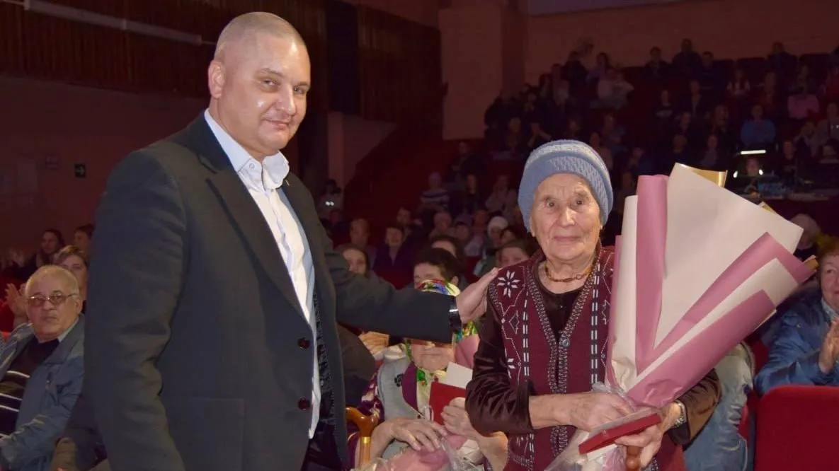 Еще три юбилейные медали к 80-летию Победы торжественно вручили в Шатуре