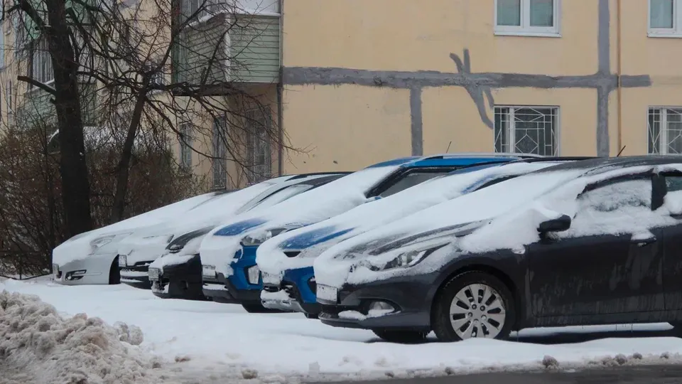 Многие решили оставить автомобили «дома».  Фото: REGIONS/Василий Тремасов