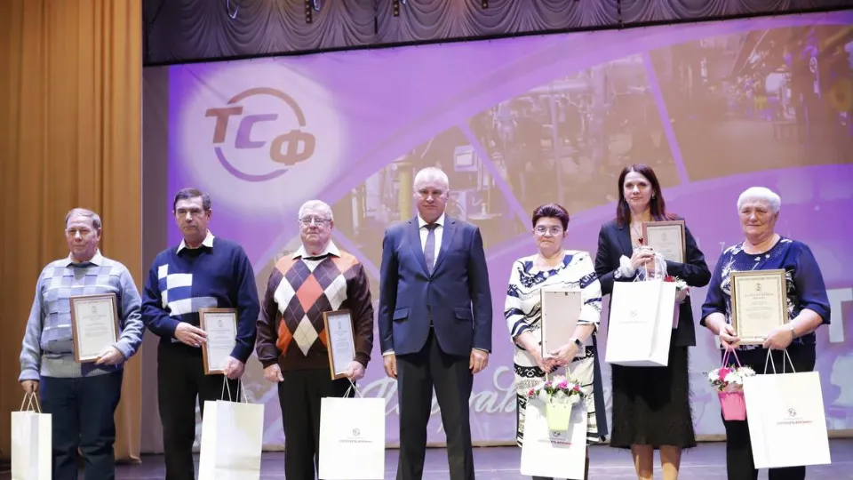 Награждение сотрудников предприятия «Теплосеть Фрязино». Фото: t.me/VorobievDmitrij