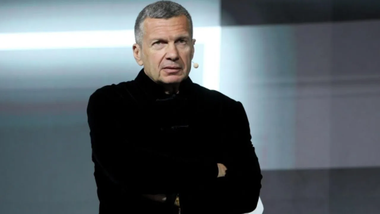 Владимир Соловьев стал Героем ДНР