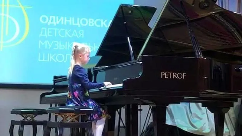 Шестилетняя пианистка из Одинцово выиграла сразу три международных конкурса