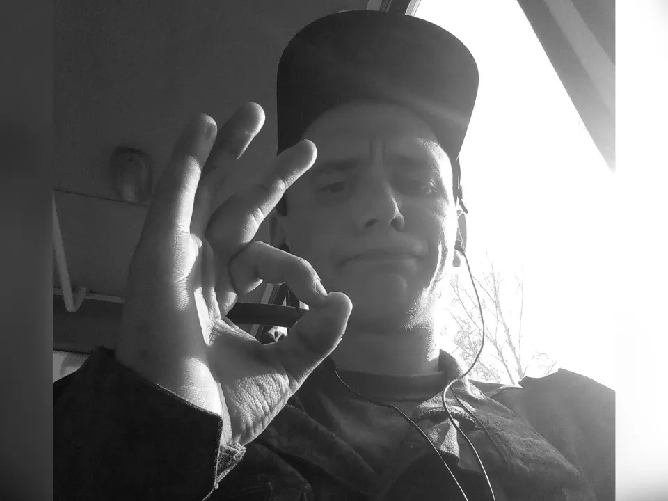 «Прислали для опознания фотографию с татуировкой»: мать рассказала о пропавшем в зоне СВО сыне