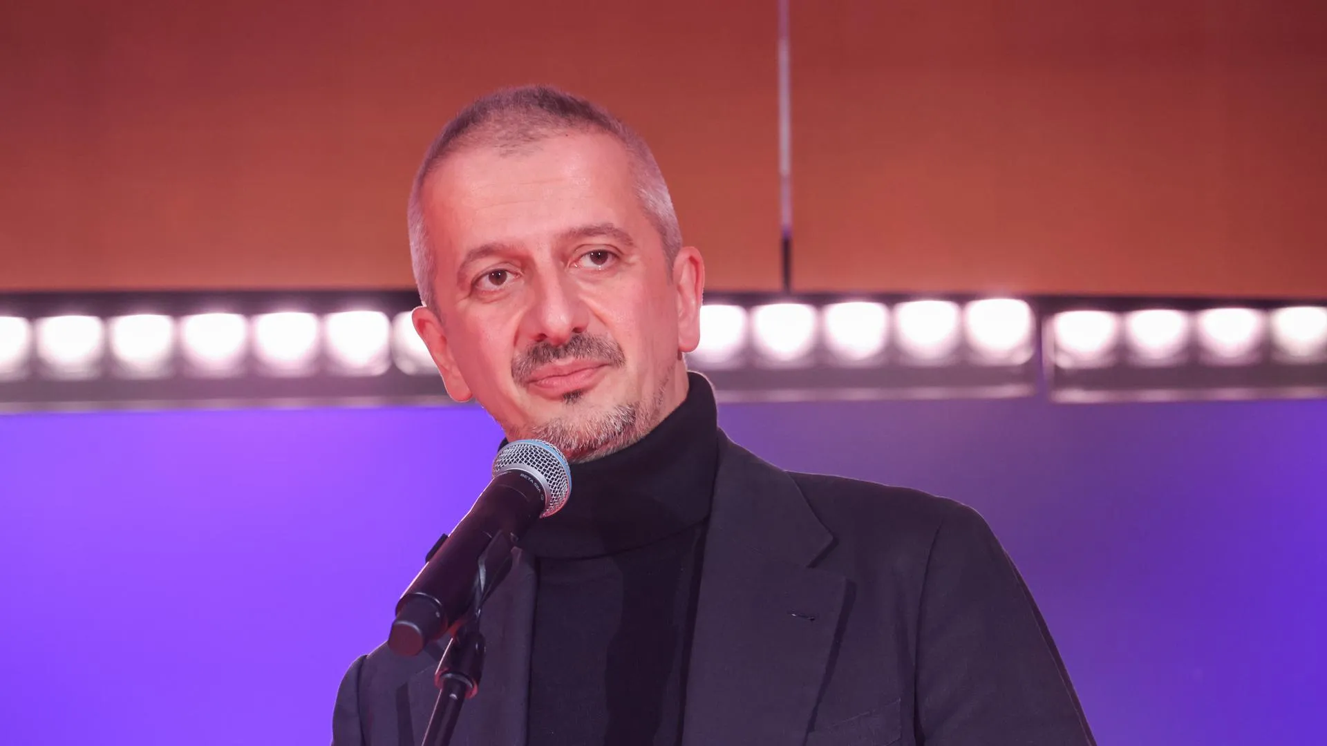 Константин Богомолов