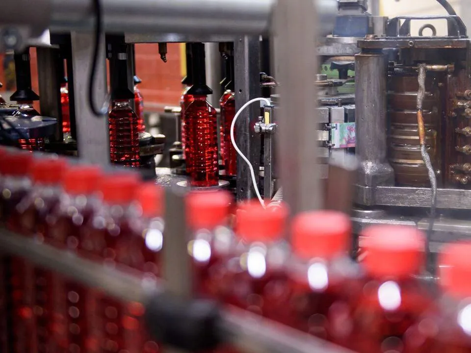 Сладкая газировка убивает почки: когда популярные напитки вызывают камни