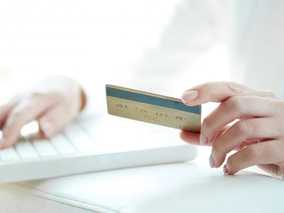 Мало шансов в борьбе с «Миром»: эксперт оценила перспективы новых платежных систем