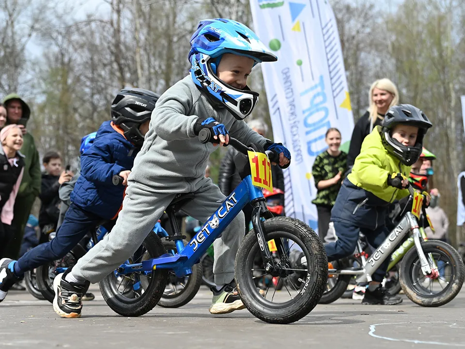 Беговелогонка. Фото: Сергей Демянюк