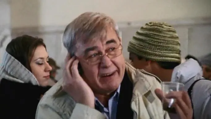 Кадр из фильма «Мелодия для шарманки» (2009)/kino-teatr.ru