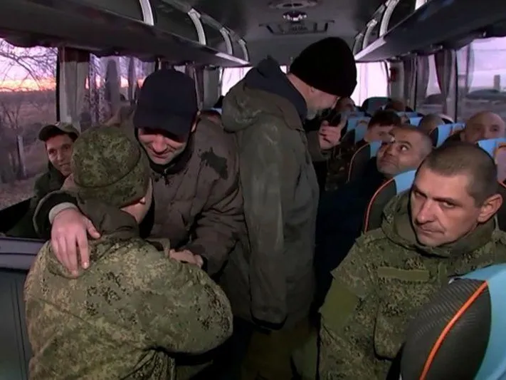 Политолог объяснил, почему Россия планирует вернуть меньше пленных, чем Украина