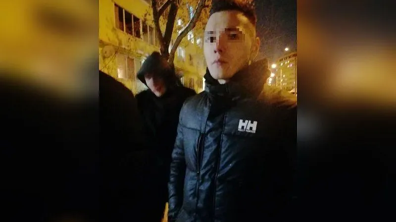 Трое неизвестных напали на подростка в Софрине