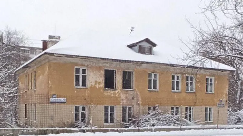 Аварийный расселенный дом снесли в Щелкове