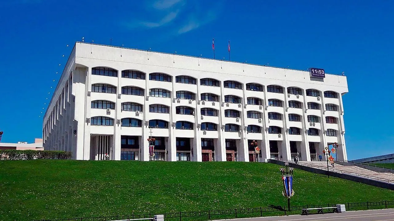 Мужчину с коктейлем Молотова задержали у здания правительства Владимирской области
