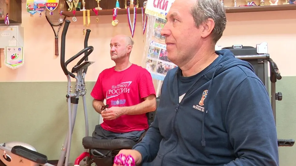 На переднем плане — серебряный призер Юрий Головин. Фото: Ксения Казакова